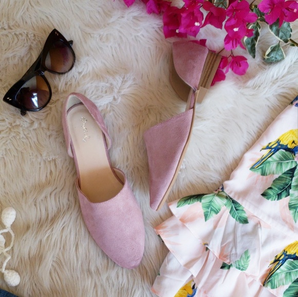 🚨LAST PAIR//The Sylvia// Rose faux suede flat - Picture 6 of 8